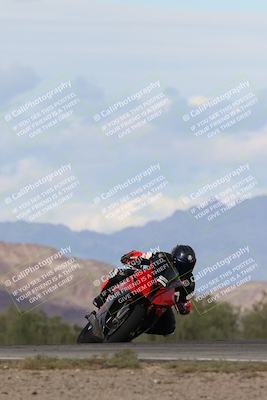 media/Nov-16-2025-Race Pace (Sun) [[8c5fa54630]]/Non Verified Riders (1st 20 Minutes)/7-Turn 9 Entry (210pm)/